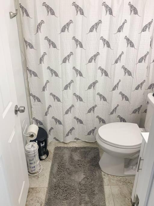 בלטימור Cozy Modern Apt In The Heart Of Fells Point! מראה חיצוני תמונה