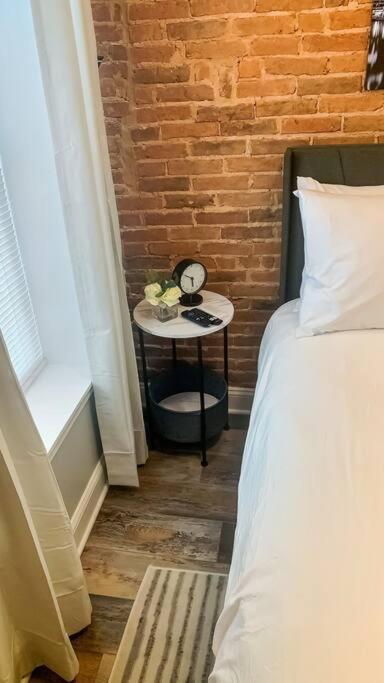 בלטימור Cozy Modern Apt In The Heart Of Fells Point! מראה חיצוני תמונה