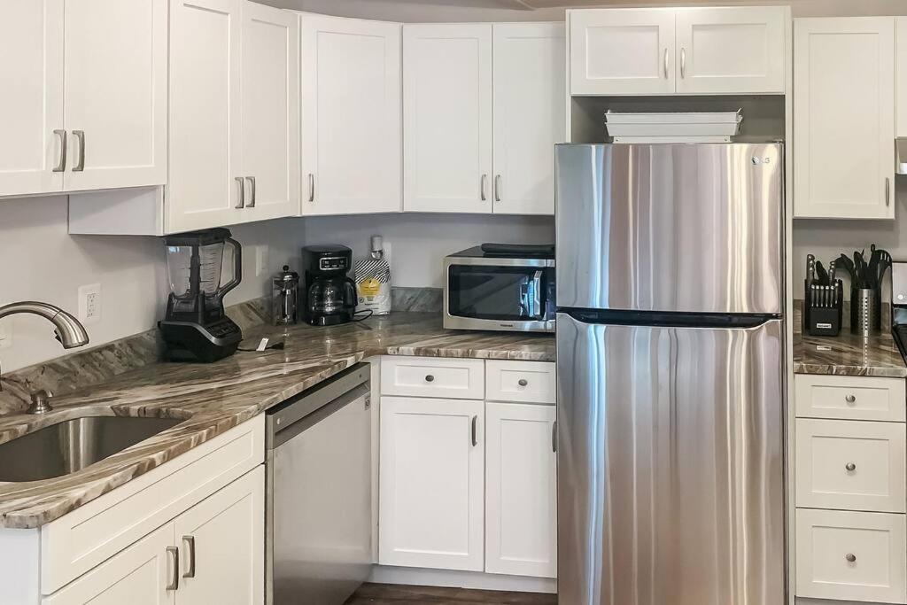 בלטימור Cozy Modern Apt In The Heart Of Fells Point! מראה חיצוני תמונה